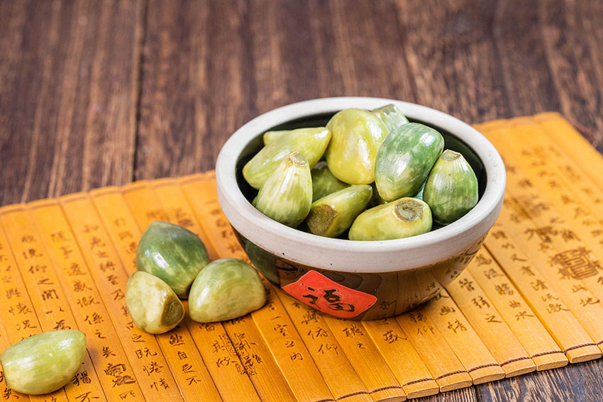 千库网_腌蒜腊八蒜绿色蒜_摄影图编号144617.jpg