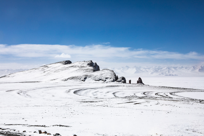 千库网_雪山和大地摄影图_摄影图编号49335.jpg